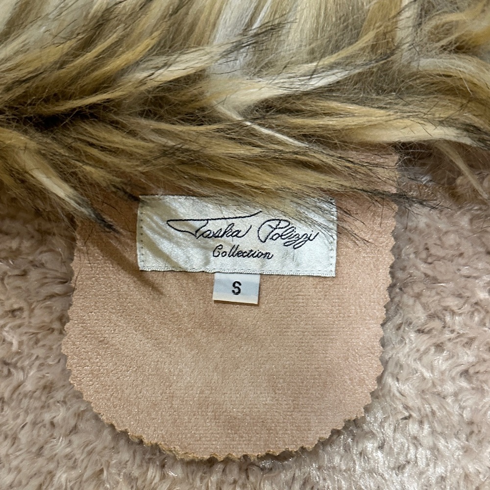 Faux Fur Trimmed Tan Vest - Picture 11 of 16